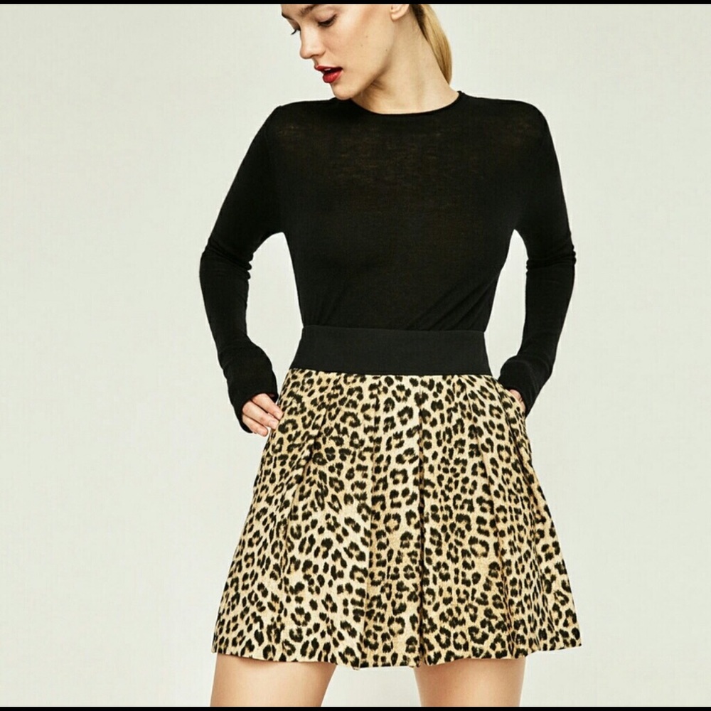 NWOT Zara Animal Print Bermuda Shorts